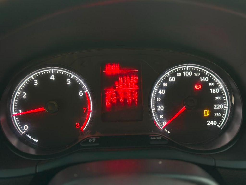 VOLKSWAGEN Saveiro - Foto