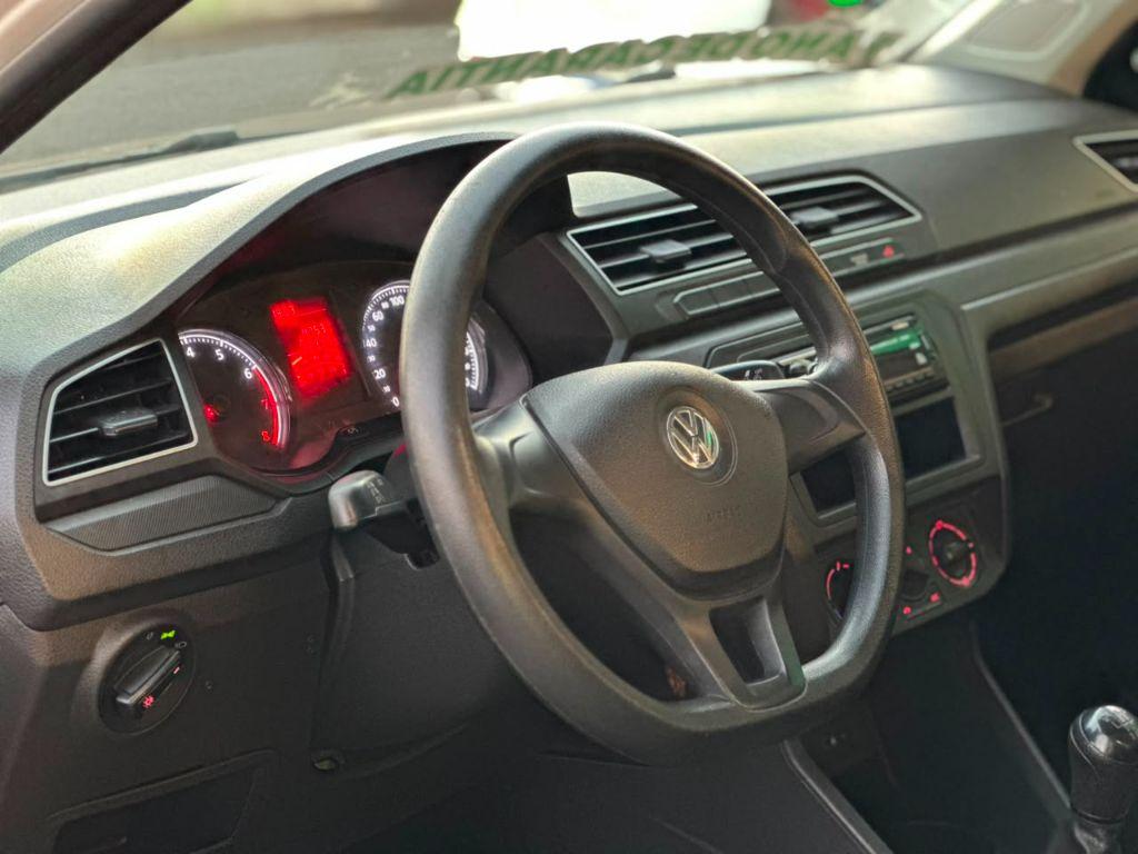 VOLKSWAGEN Saveiro - Foto