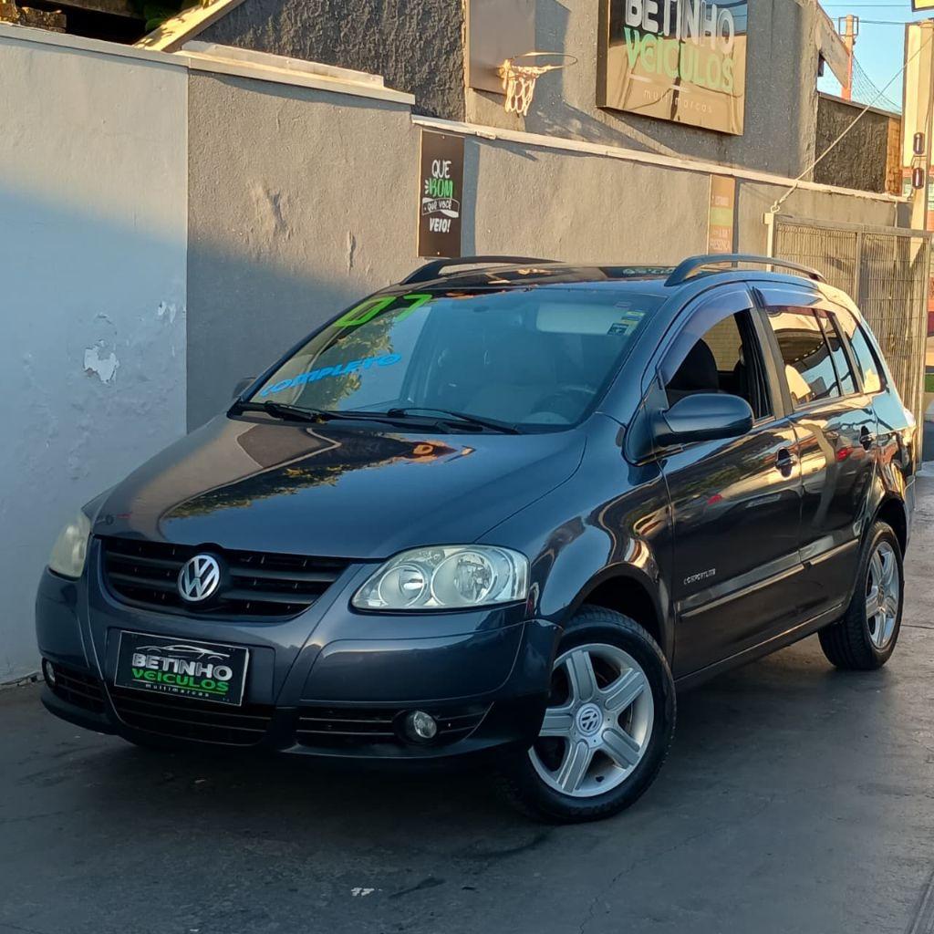 VOLKSWAGEN Space Fox