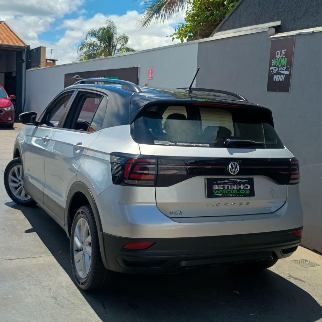 VOLKSWAGEN T-Cross - Foto