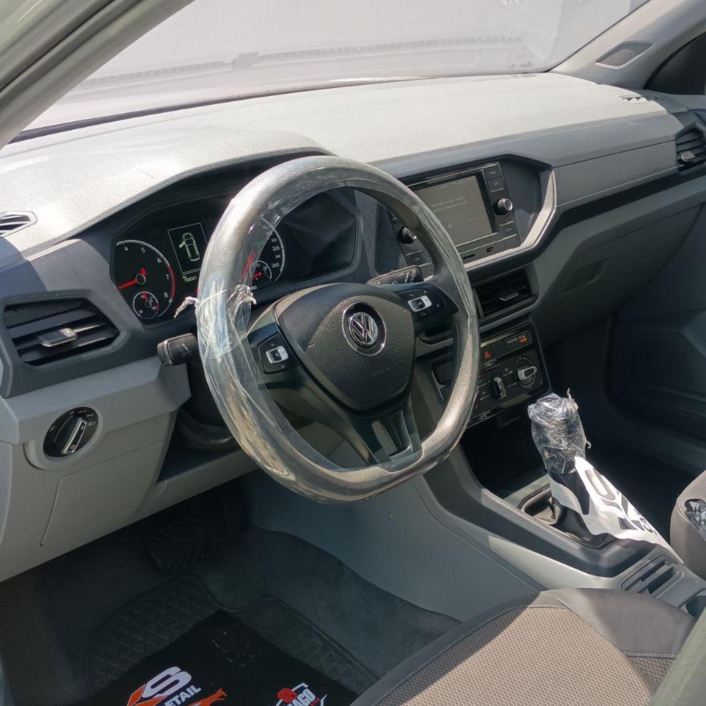 VOLKSWAGEN T-Cross - Foto