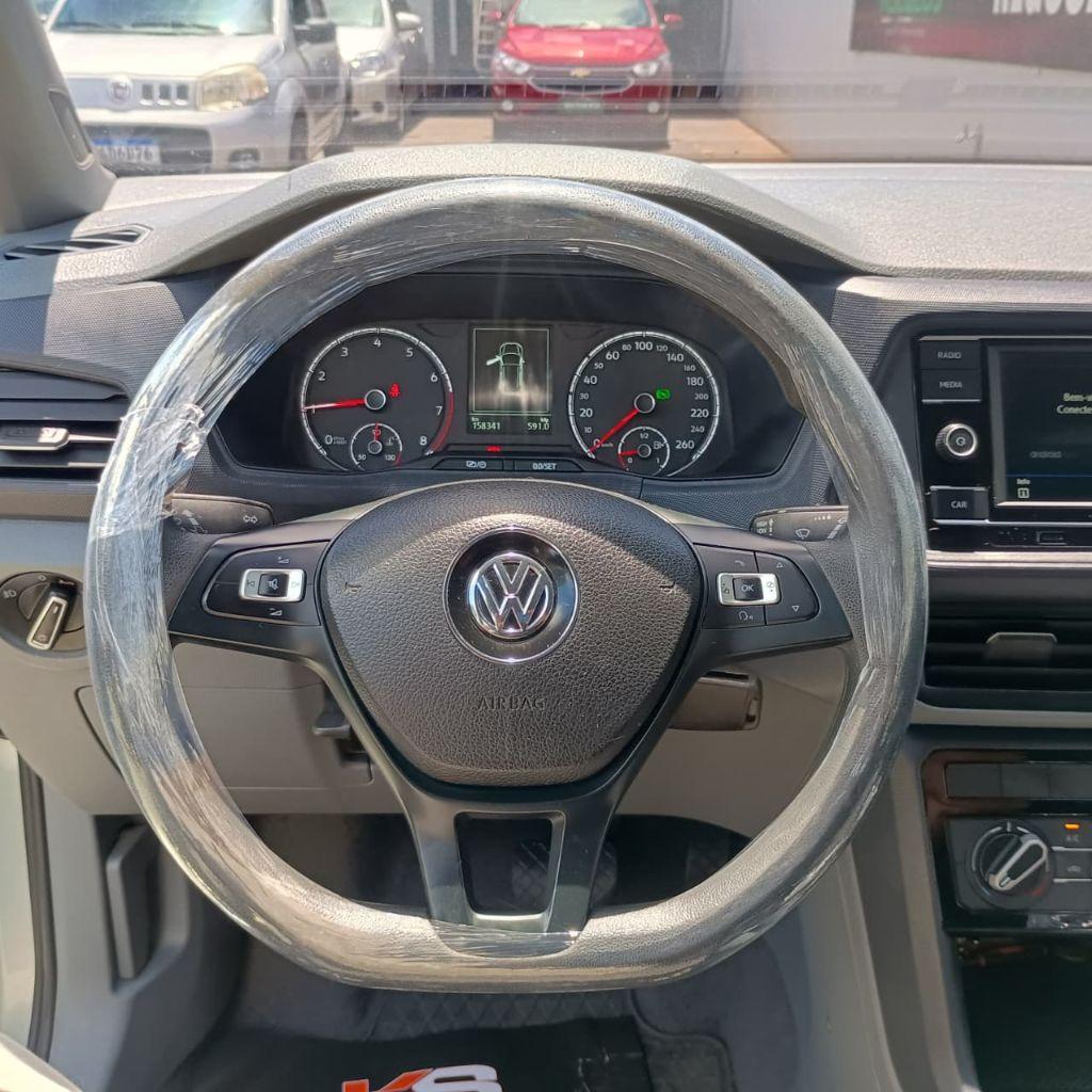 VOLKSWAGEN T-Cross - Foto