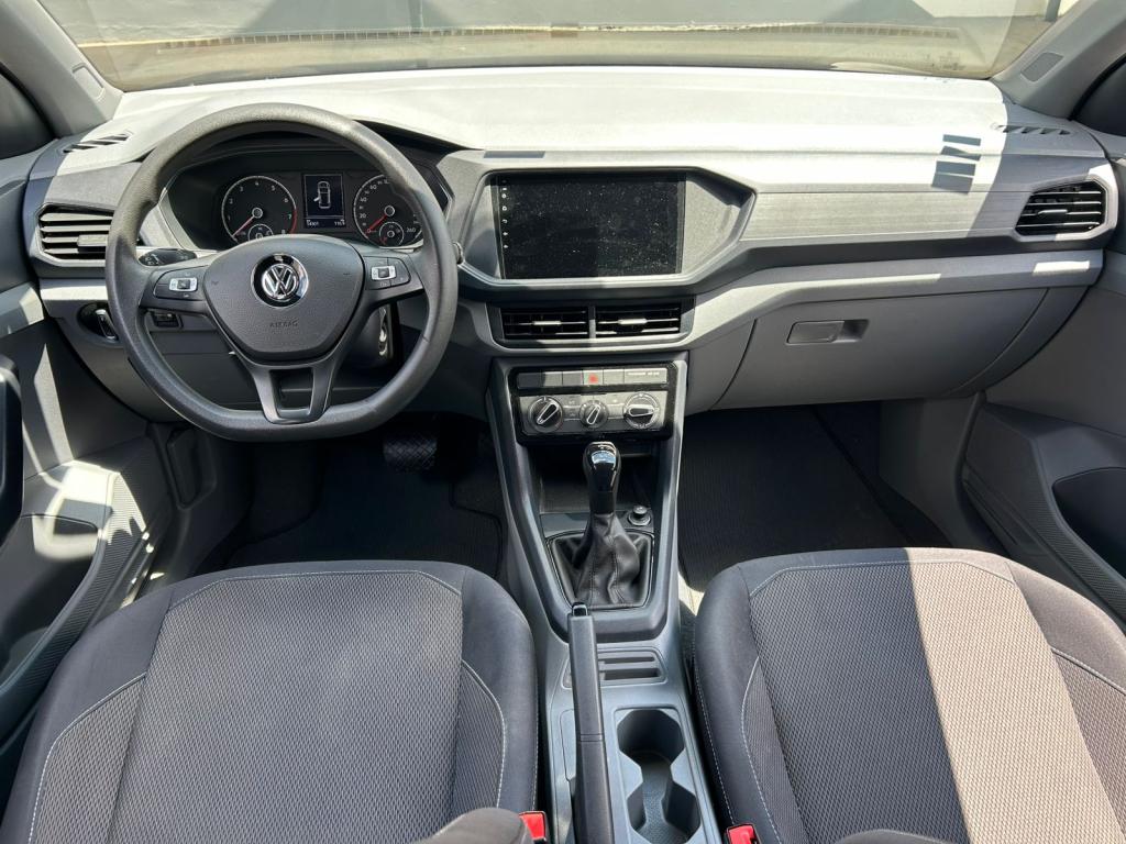 VOLKSWAGEN T-Cross - Foto