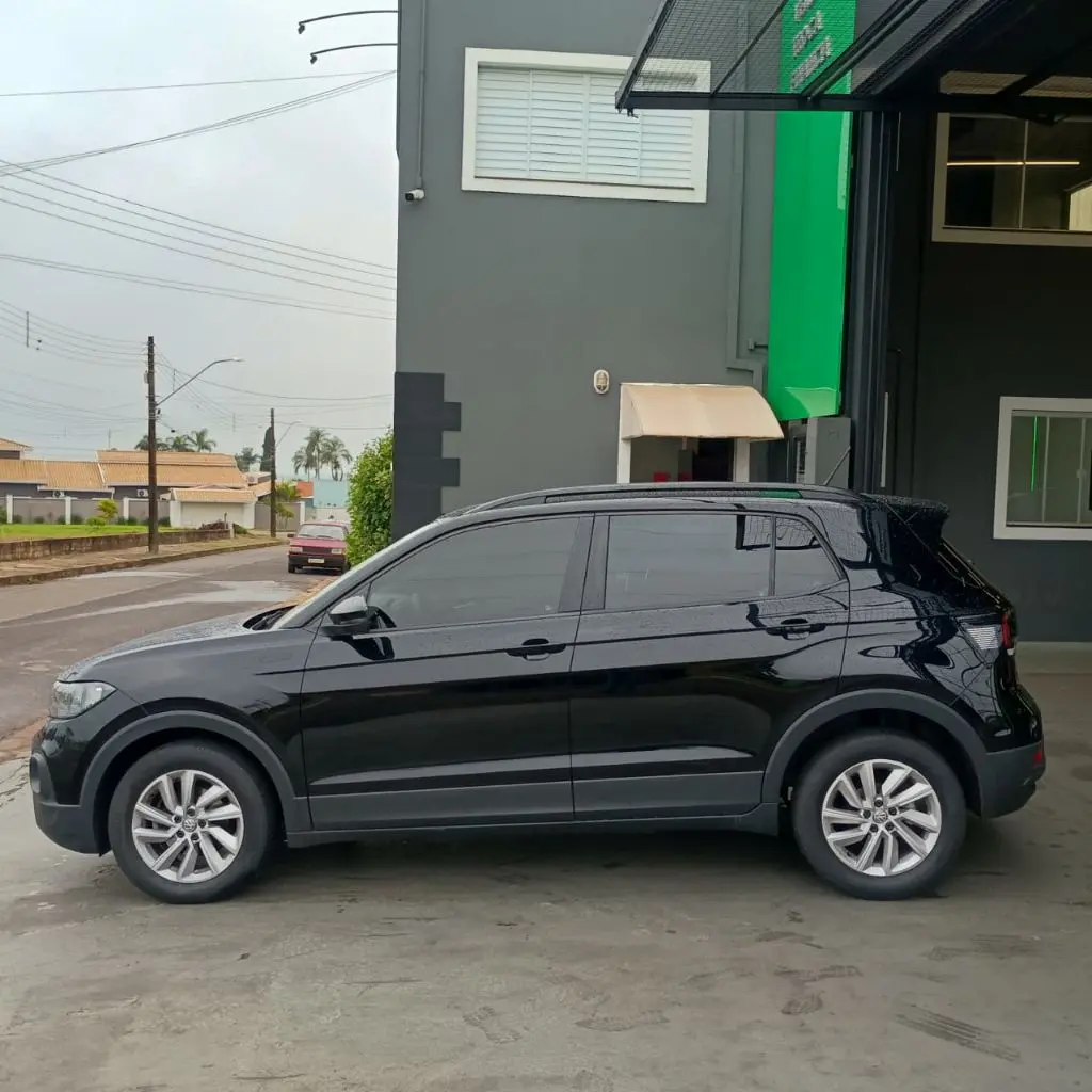VOLKSWAGEN T-Cross - Foto