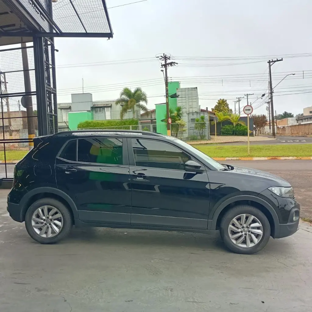 VOLKSWAGEN T-Cross - Foto