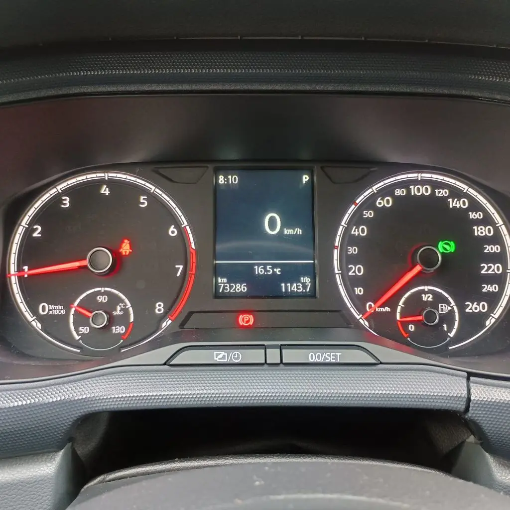 VOLKSWAGEN T-Cross - Foto
