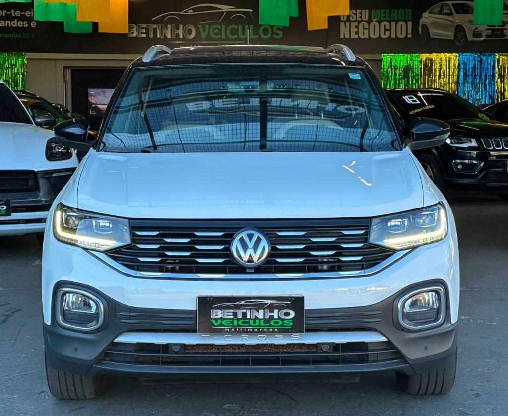 VOLKSWAGEN T-Cross - Foto
