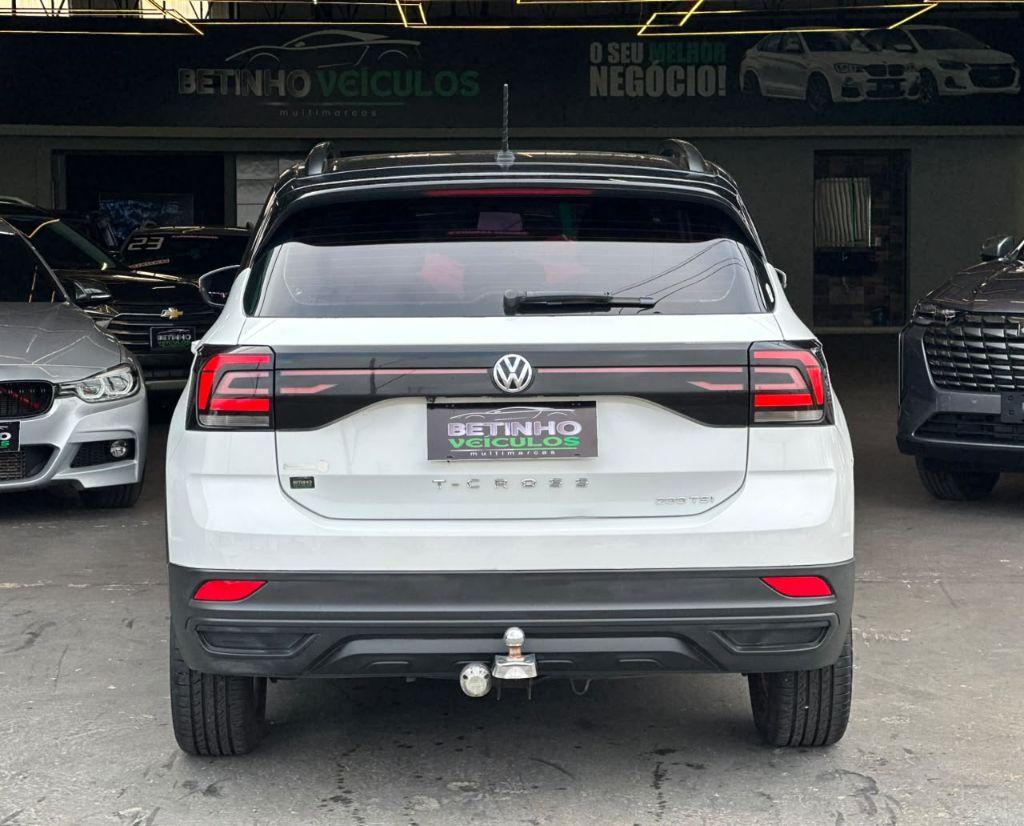 VOLKSWAGEN T-Cross - Foto