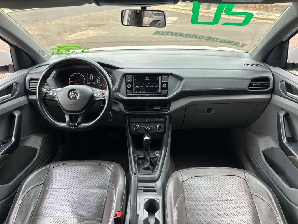 VOLKSWAGEN T-Cross - Foto