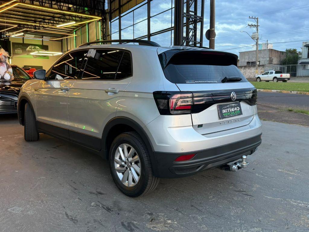 VOLKSWAGEN T-Cross - Foto