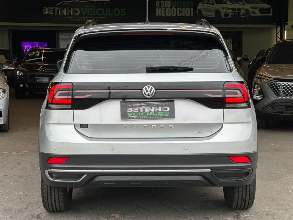 VOLKSWAGEN T-Cross - Foto