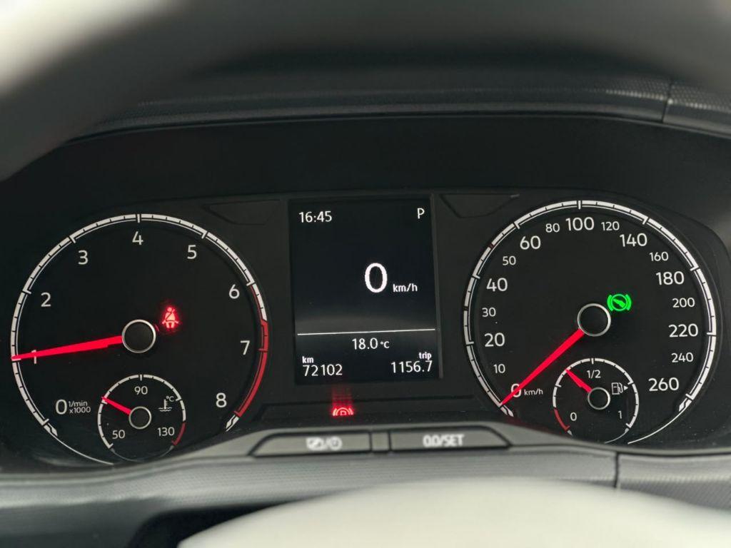 VOLKSWAGEN T-Cross - Foto