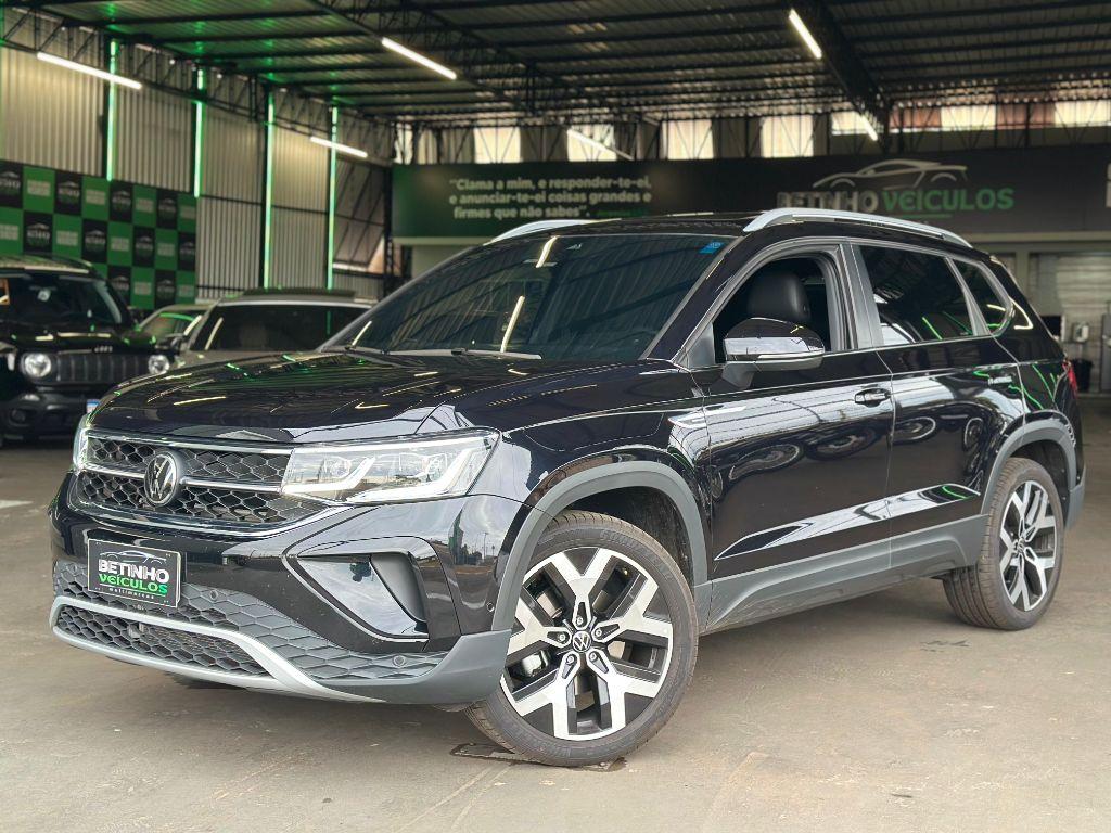VOLKSWAGEN Taos