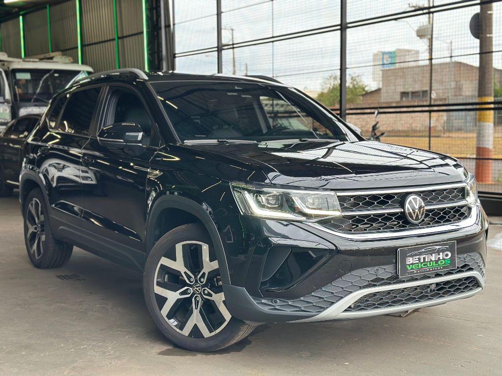 VOLKSWAGEN Taos - Foto