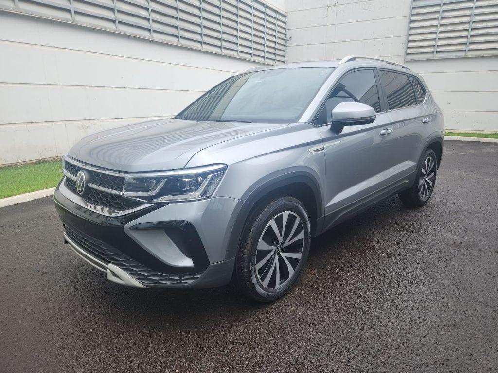 VOLKSWAGEN Taos