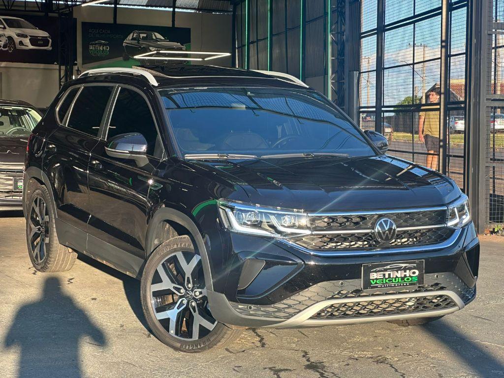 VOLKSWAGEN Taos - Foto