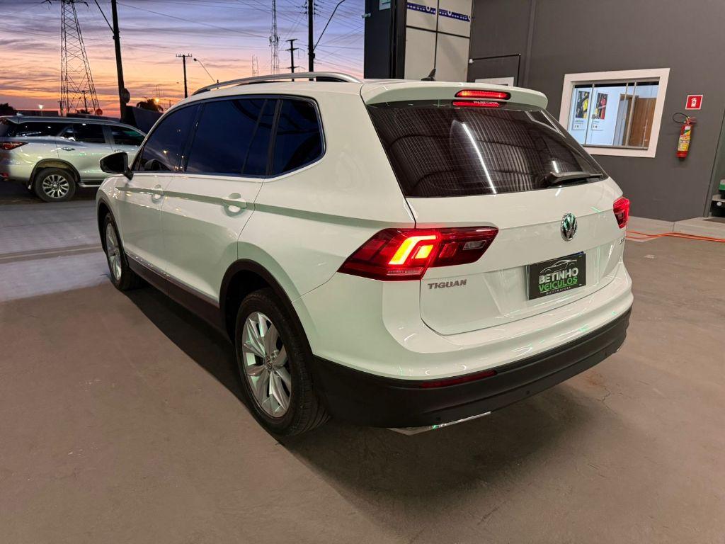 VOLKSWAGEN Tiguan - Foto