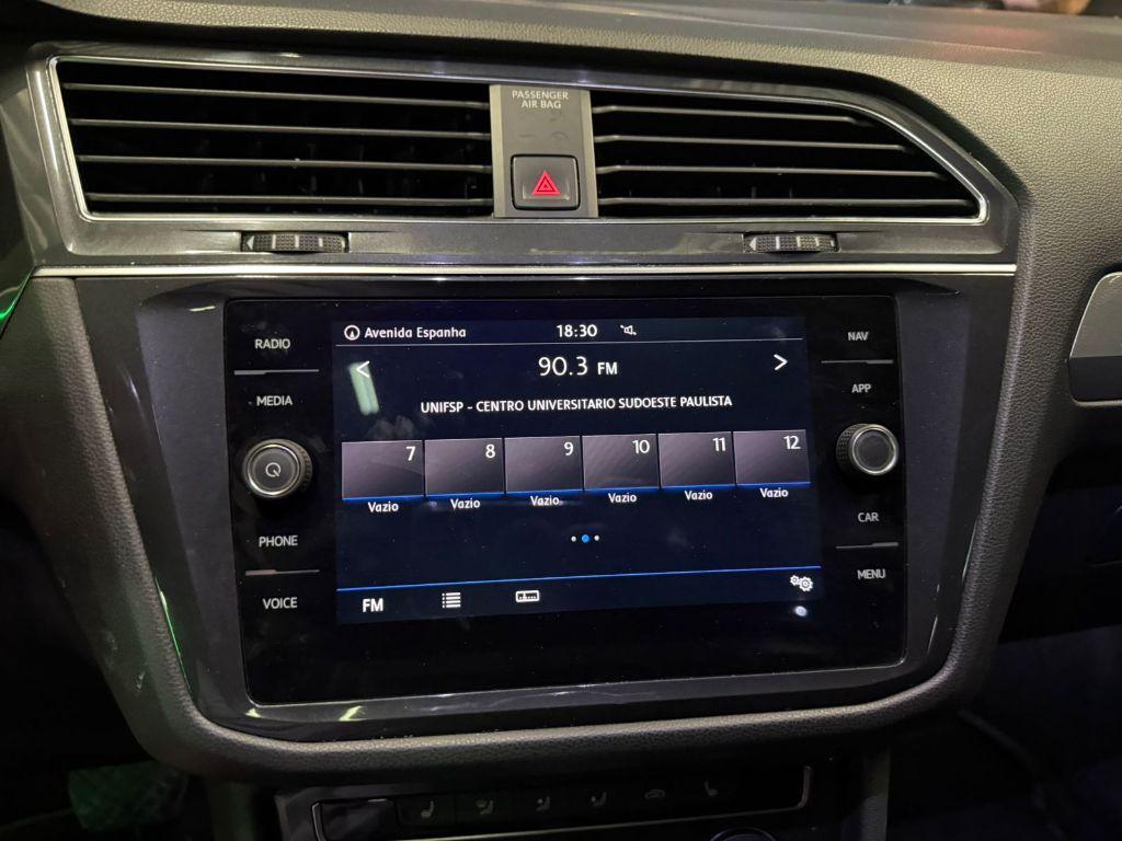 VOLKSWAGEN Tiguan - Foto