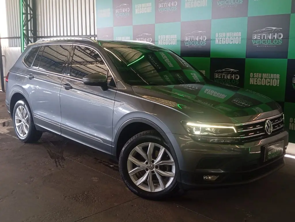 VOLKSWAGEN Tiguan - Foto