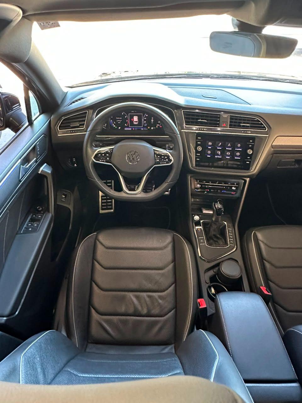 VOLKSWAGEN Tiguan - Foto