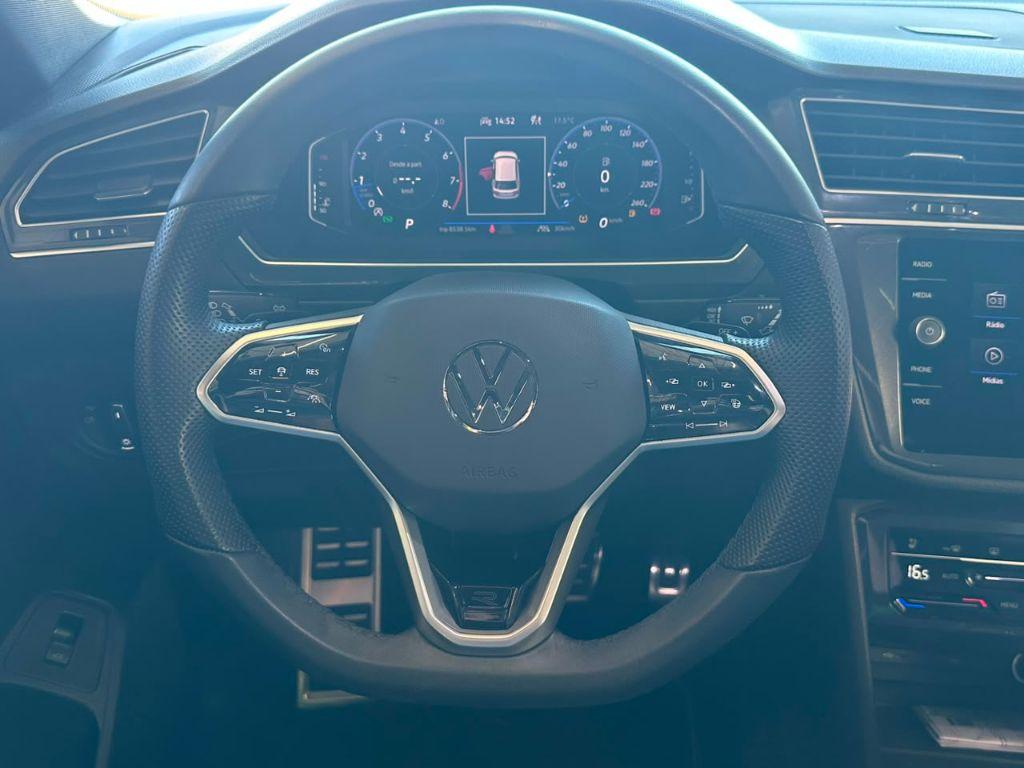VOLKSWAGEN Tiguan - Foto