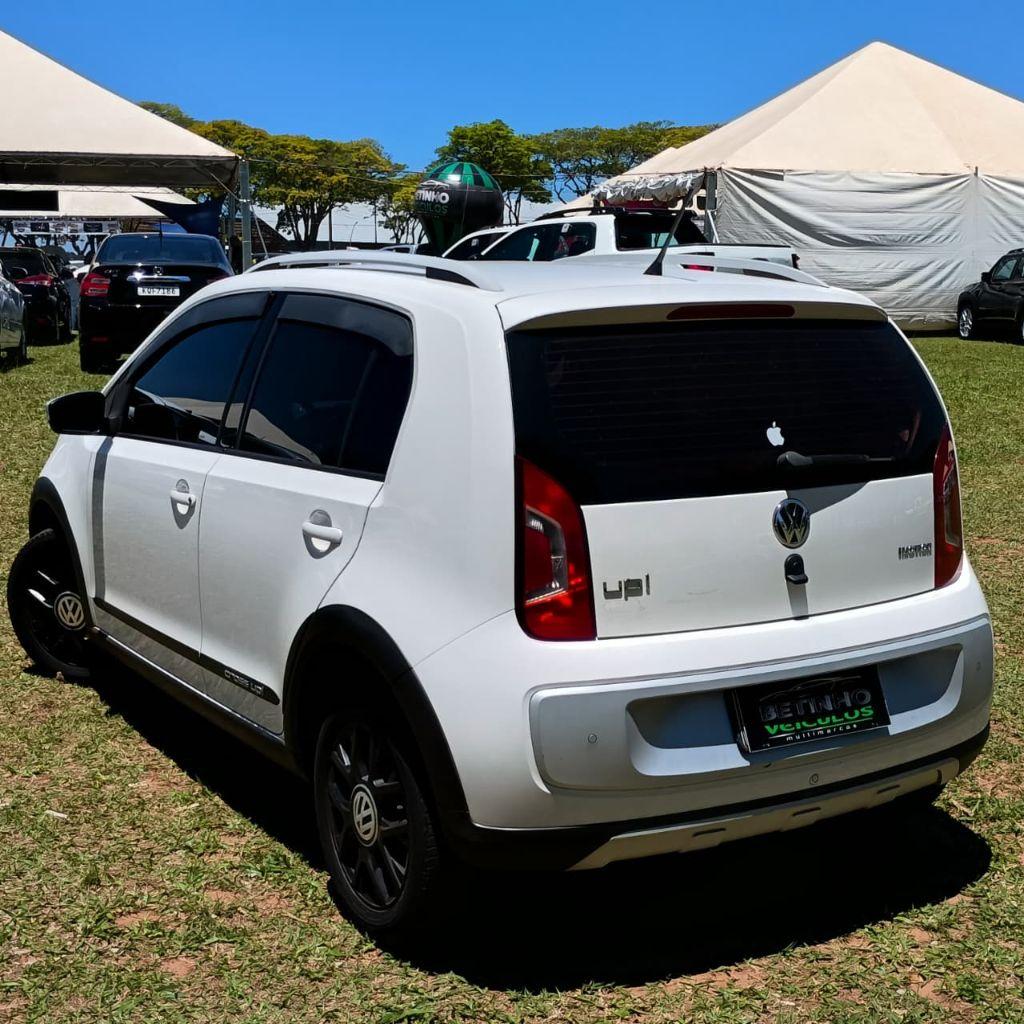 VOLKSWAGEN UP - Foto