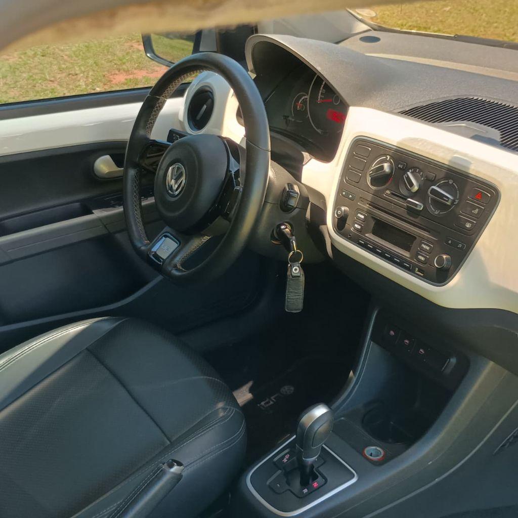 VOLKSWAGEN UP - Foto
