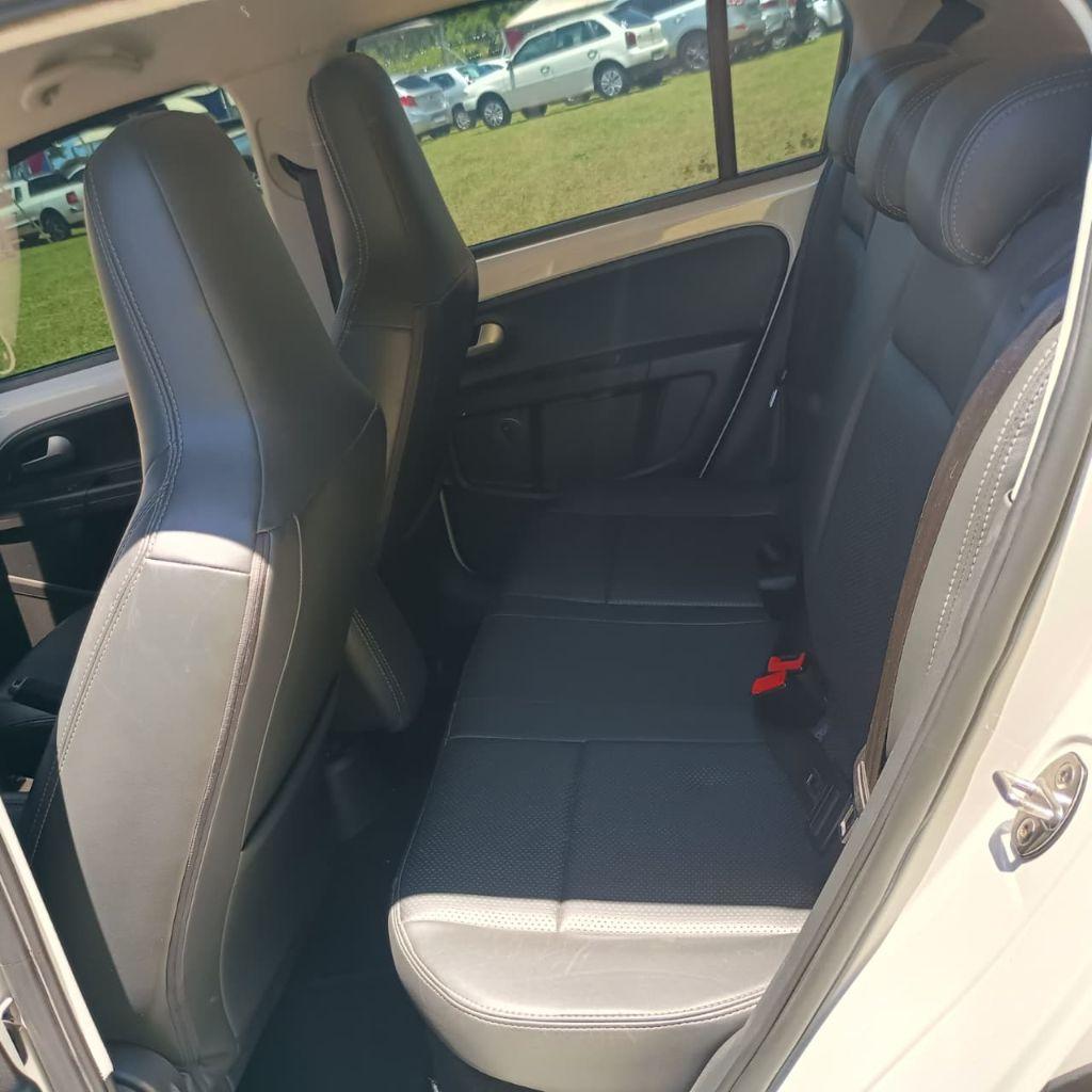 VOLKSWAGEN UP - Foto