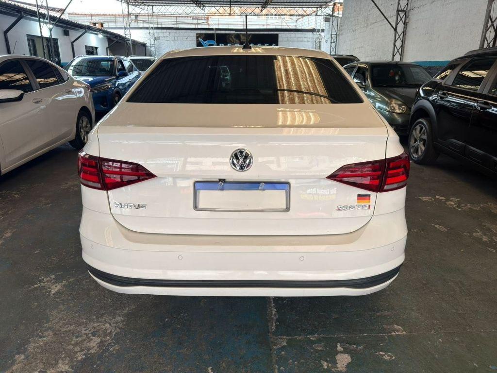 VOLKSWAGEN Virtus - Foto