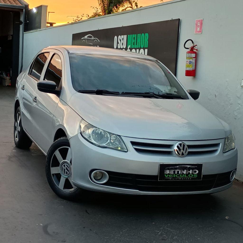 VOLKSWAGEN Voyage - Foto