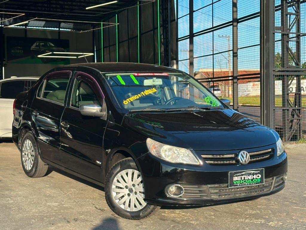 VOLKSWAGEN Voyage - Foto