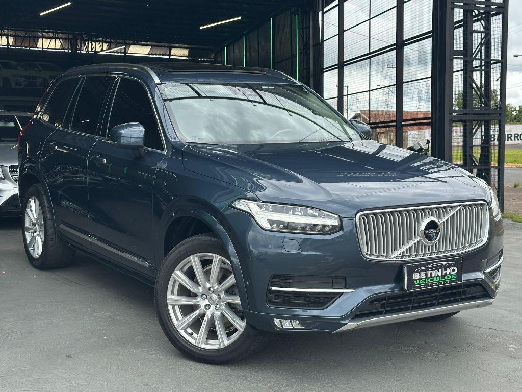 VOLVO XC90 - Foto