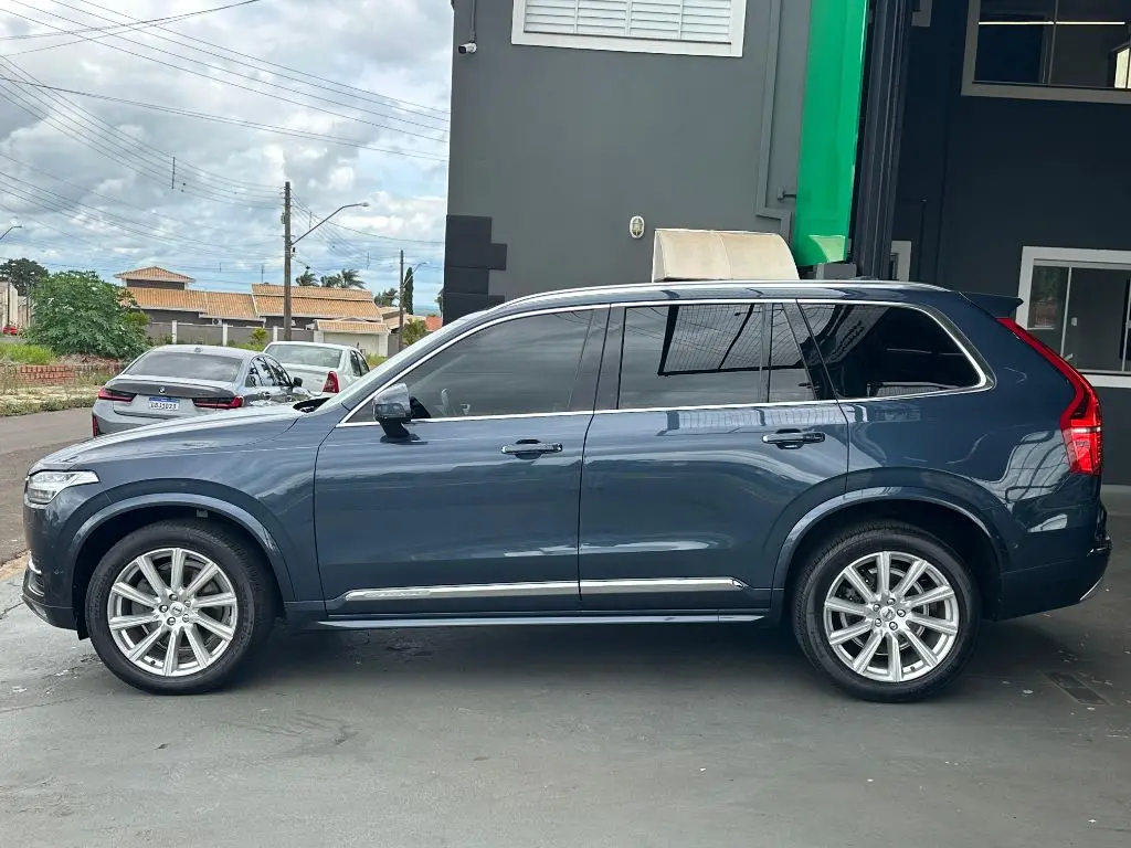 VOLVO XC90 - Foto