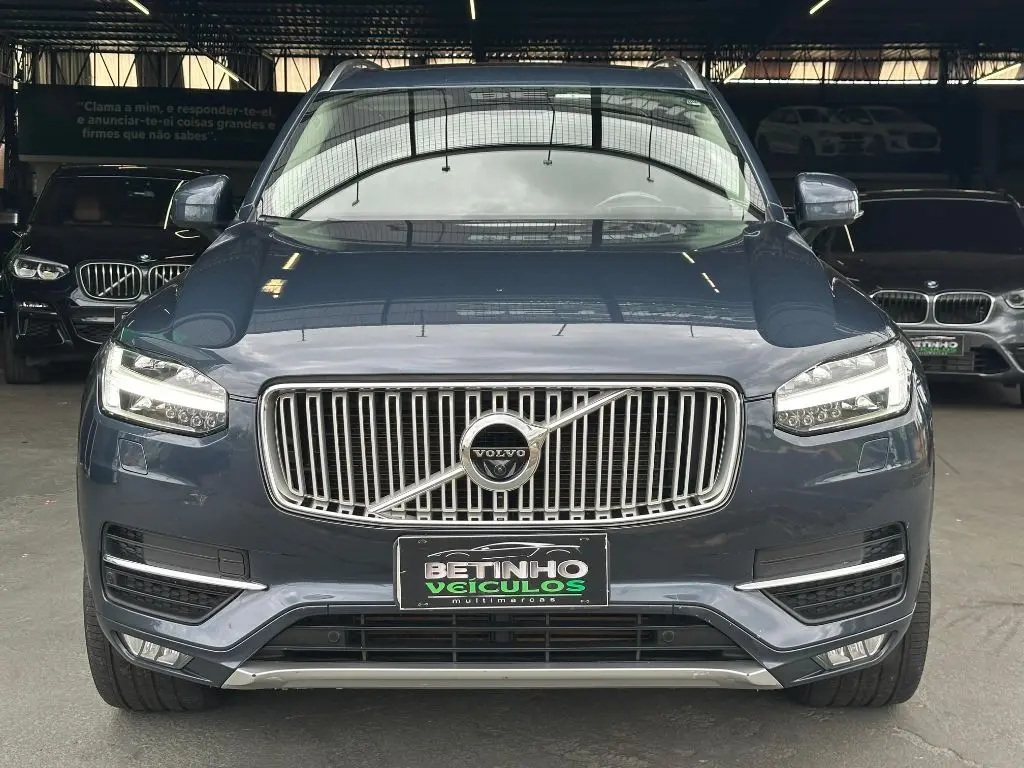 VOLVO XC90 - Foto
