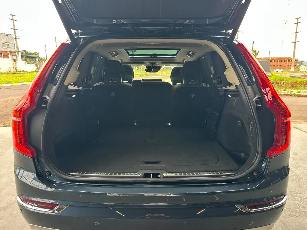 VOLVO XC90 - Foto
