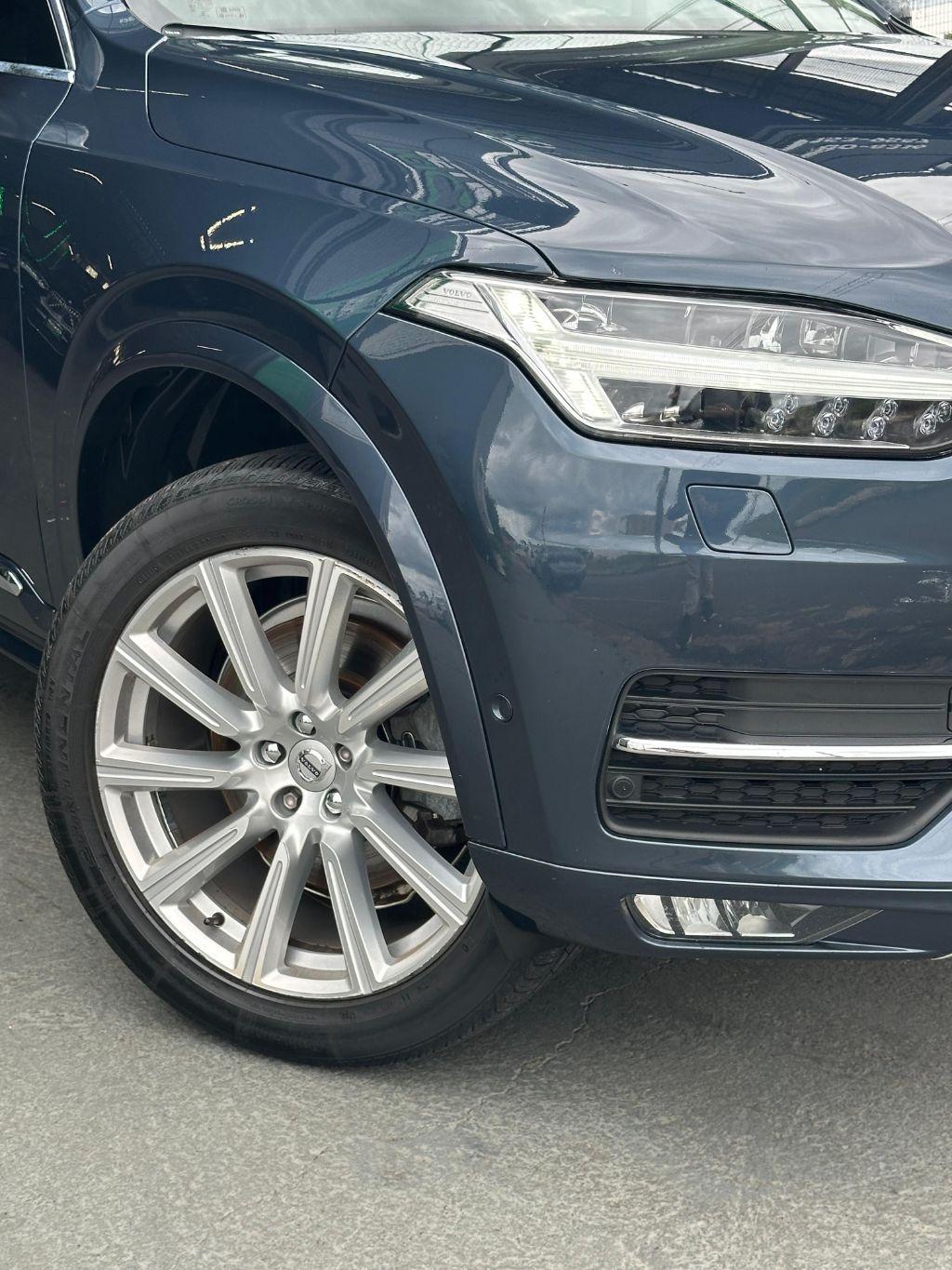 VOLVO XC90 - Foto