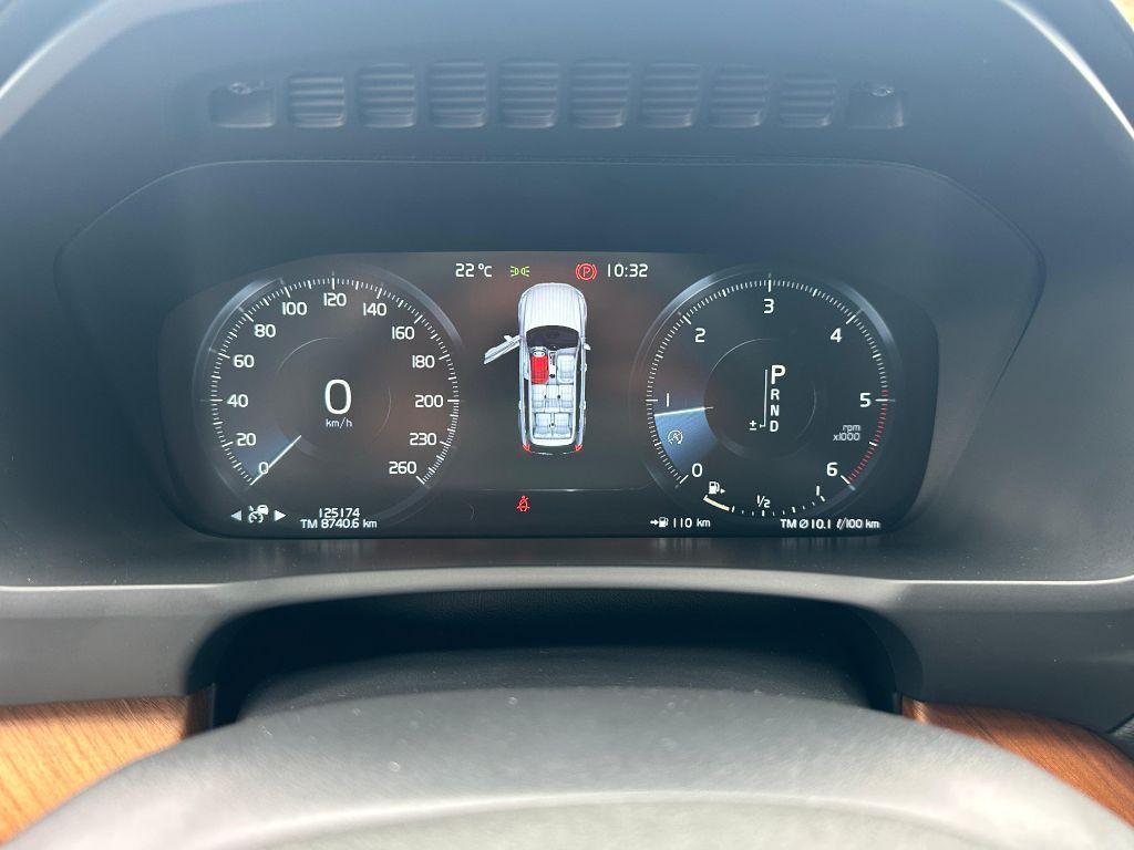VOLVO XC90 - Foto