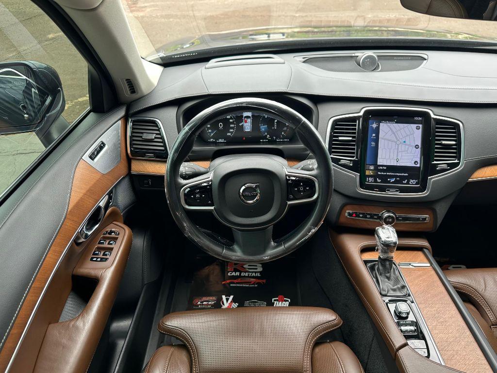 VOLVO XC90 - Foto