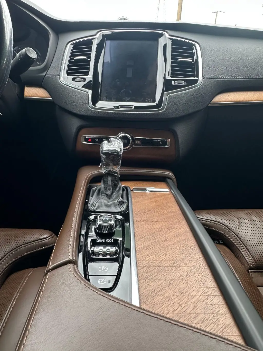 VOLVO XC90 - Foto