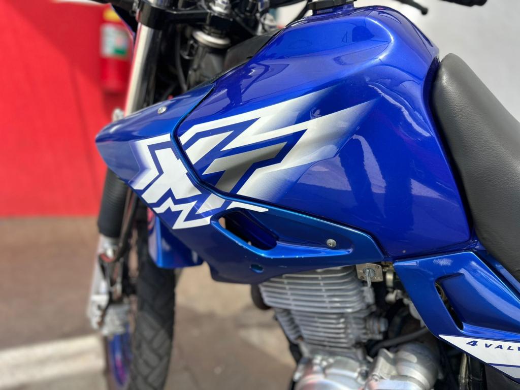 YAMAHA XT 600 E - Foto