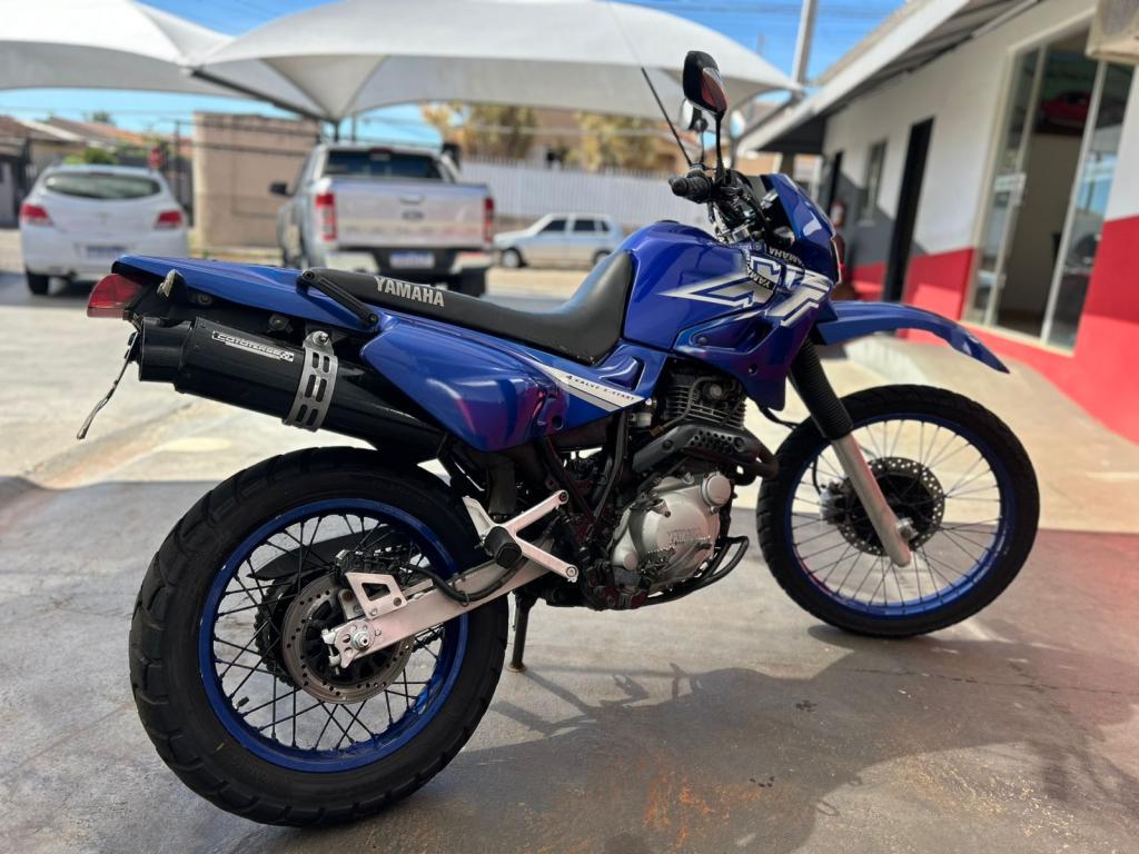 YAMAHA XT 600 E - Foto