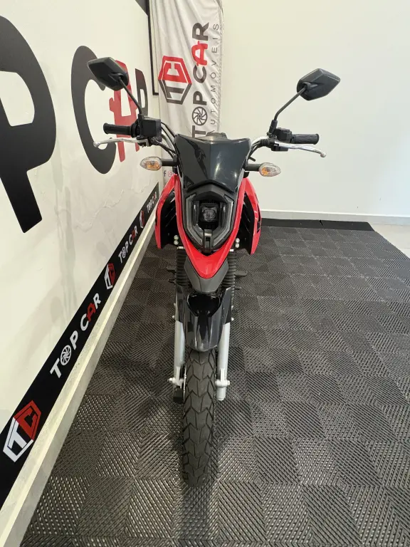 YAMAHA XTZ 150 Crosser - Foto