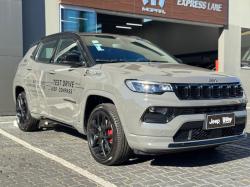 JEEP Compass 2.0 16V 4P HURRICANE 4 TURBO BLACKHAWK AUTOM�TICO AT9