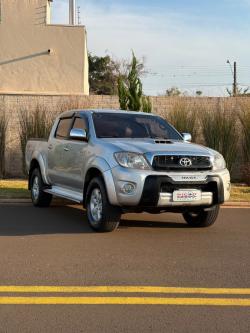 TOYOTA Hilux Caminhonete 3.0 16V 4P 4X4 SRV TURBO DIESEL CABINE DUPLA AUTOM�TICO