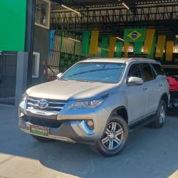 TOYOTA Hilux SW4 2.7 16V 4P FLEX SRV 7 LUGARES AUTOM�TICO