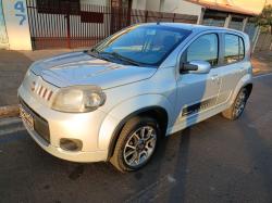 FIAT Uno 1.4 4P FLEX SPORTING