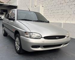 FORD Escort 1.6 GL