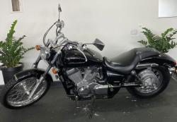 HONDA Shadow VT 750