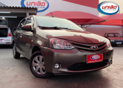 TOYOTA Etios Hatch 1.3 16V 4P FLEX X