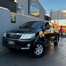 TOYOTA Hilux Caminhonete 2.7 16V 4P SR FLEX CABINE DUPLA AUTOMTICO